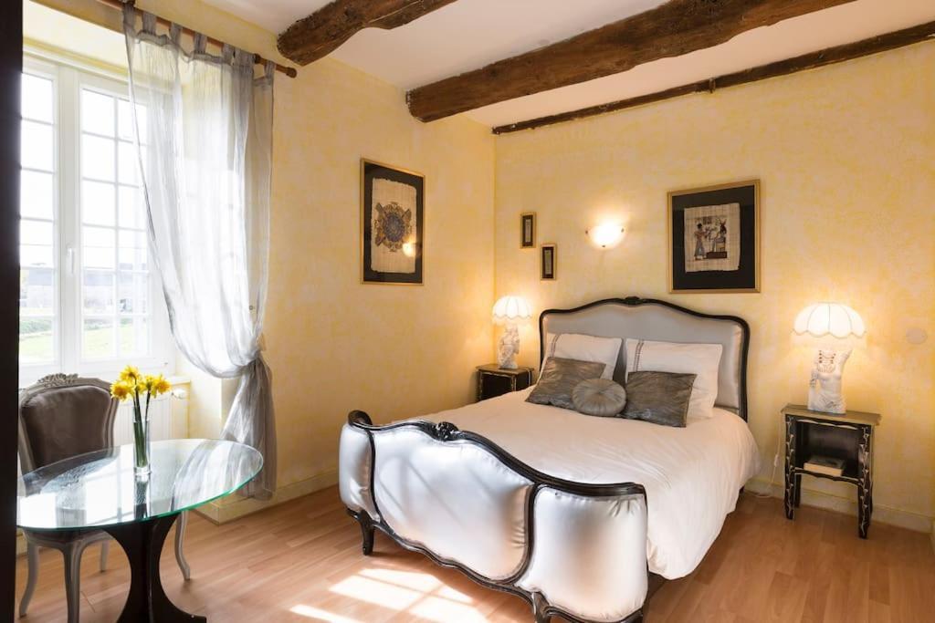 Chambres D'Hotes - Les Palmiers Corseul Exteriér fotografie